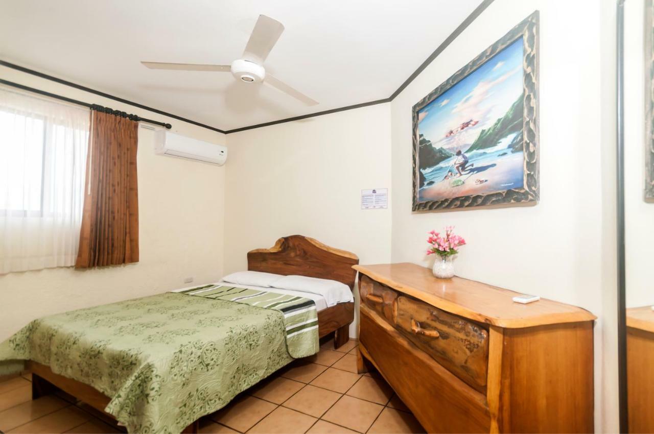 Cadillac Rock Beach Hotel Jacó Εξωτερικό φωτογραφία